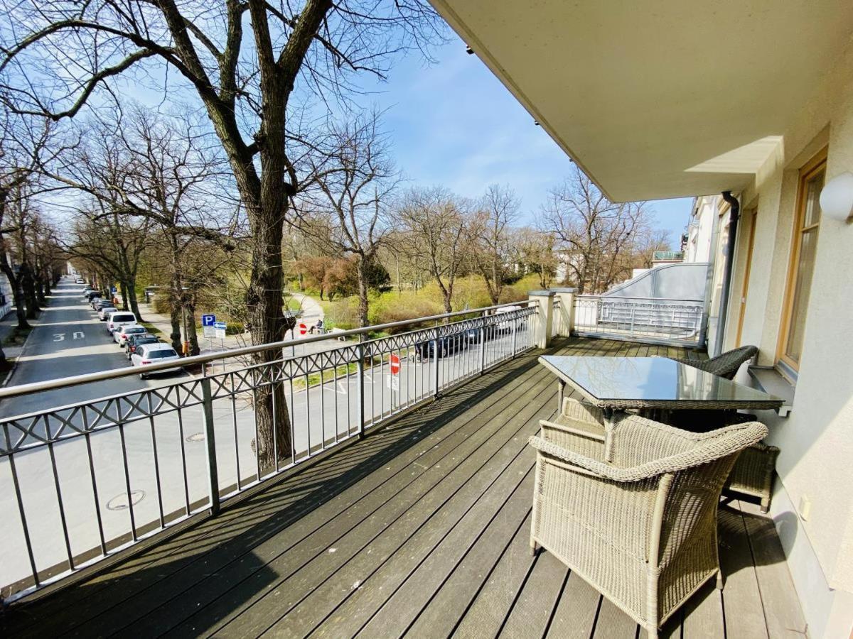 Captains Lounge Rostock Exterior foto